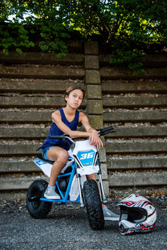 Huffy CR8 - R 36 - Volt Electric Mini Bike, White