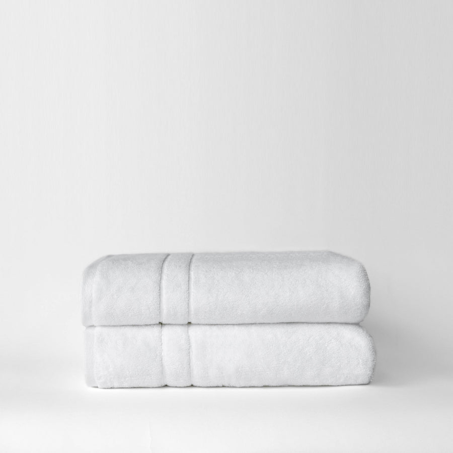 Cozy Earth Premium Plush Bath Towels - White