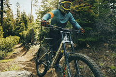 Mongoose Boot'R Adult Unisex 27.5 - In. Medium Full - Suspension Mountain Bike, Black