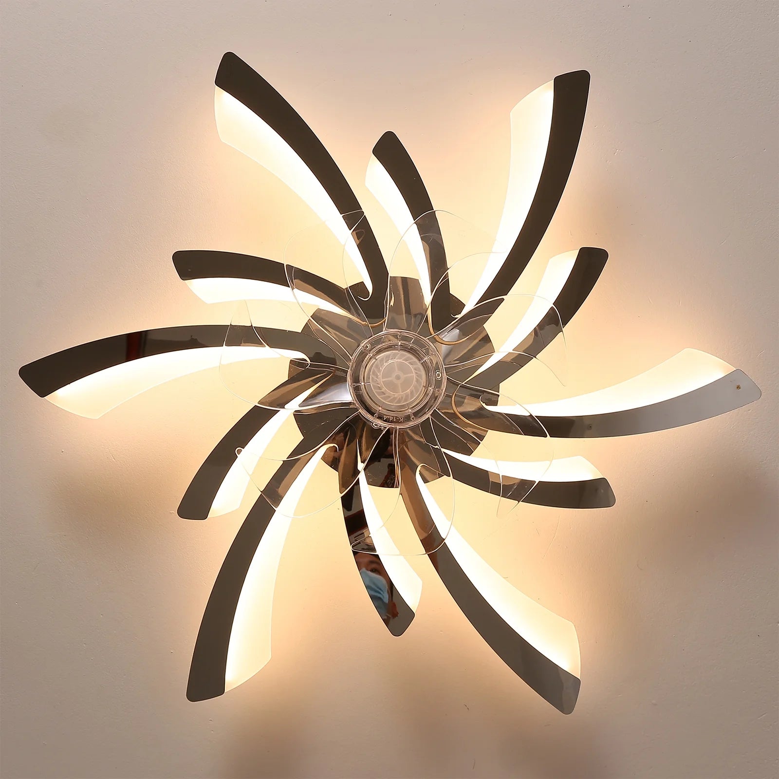 Garwarm Dimmable Ceiling Fan with Light and Remote Control, 27" Small Flush Mounted Ceiling Fan with LED Lights, APP and Remote Controlled, Modern, White